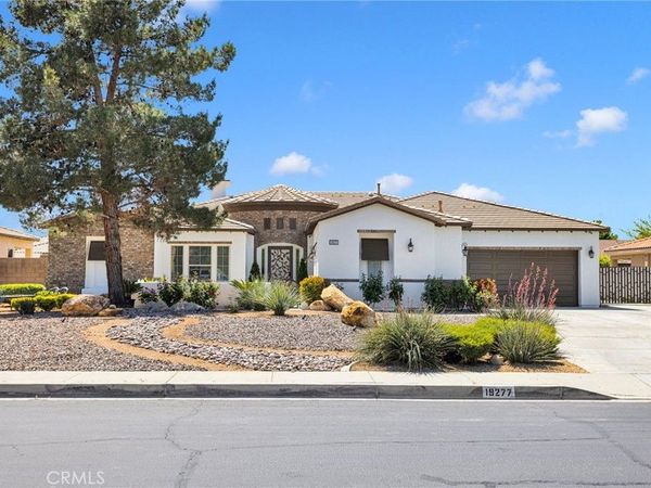 19277 Stratford Way, Apple Valley, CA 92308
