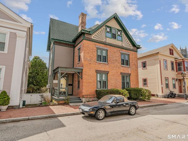 20 Starr , New London, CT 06320