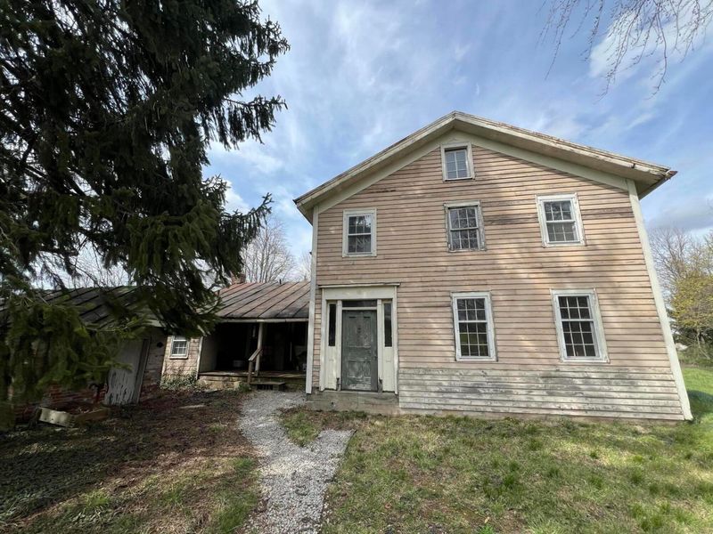 6192 Troy Road, Springfield, OH 45502 Photo 2