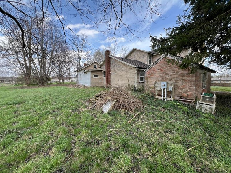 6192 Troy Road, Springfield, OH 45502 Photo 3