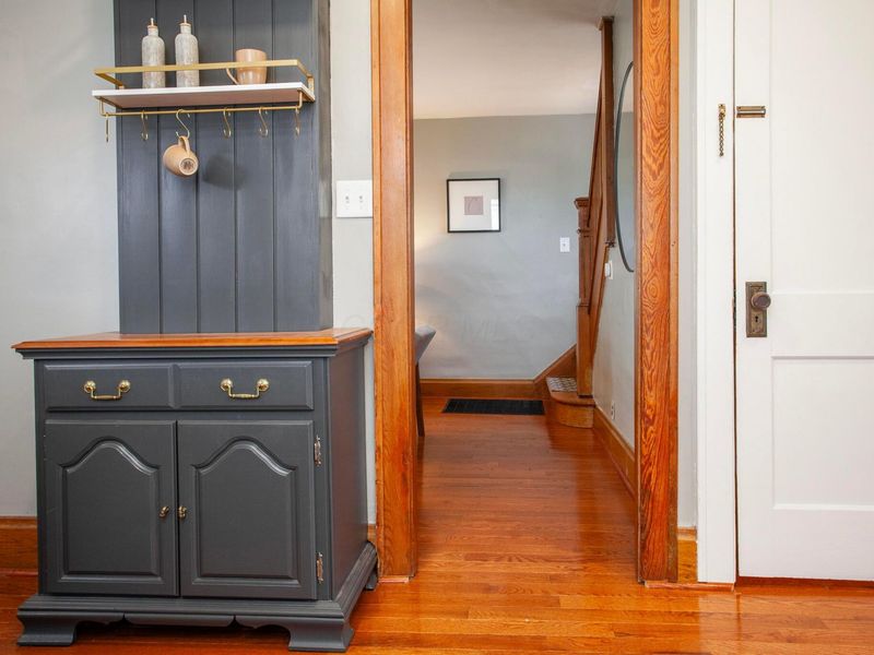 175 E Lakeview Avenue, Columbus, OH 43202 Photo 22