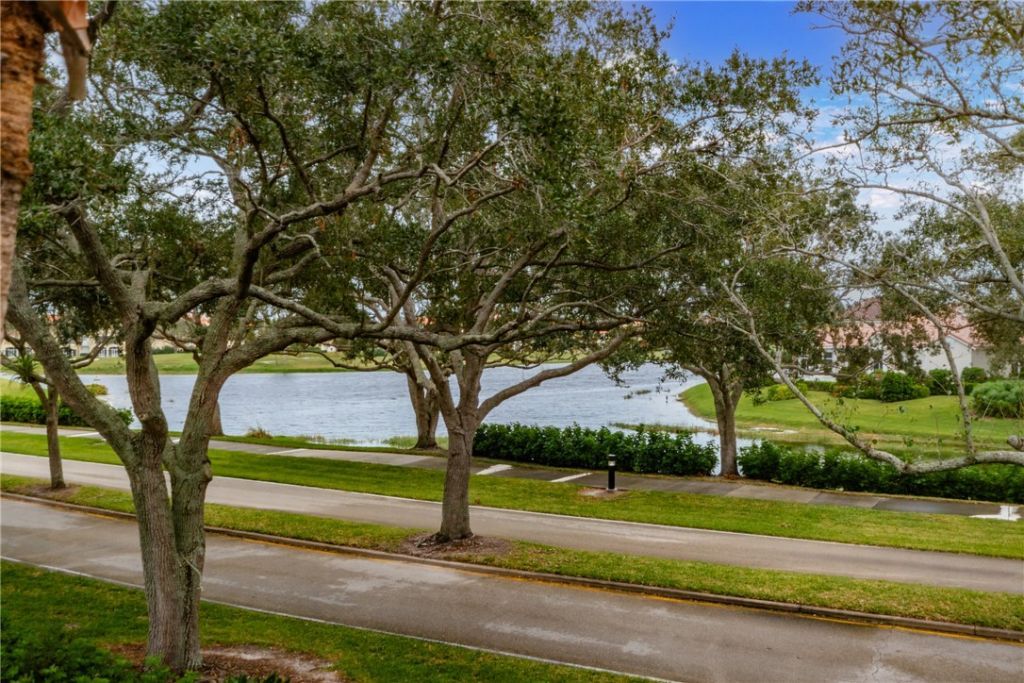 4864 N Newport Island Drive, Unit 19C, Vero Beach, FL 32967 Photo