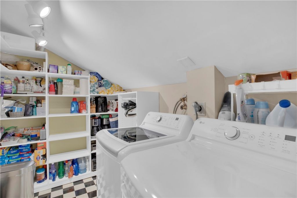 4864 N Newport Island Drive, Unit 19C, Vero Beach, FL 32967 Photo