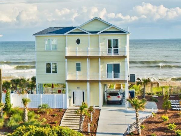 611 Ocean Drive, Emerald Isle, NC 28594
