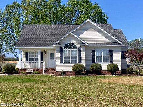 105 Willowbrook Drive, Pikeville, NC 27863