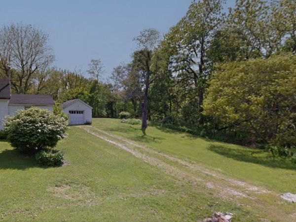 320 LECLAIRE Street , Warsaw, IL 62379