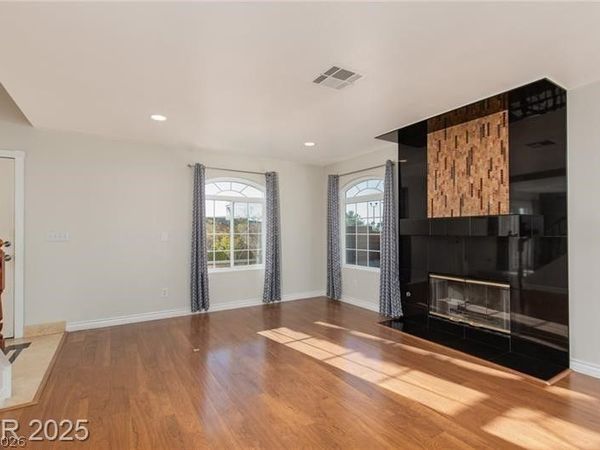 924 Angel Star Lane, Las Vegas, NV 89145