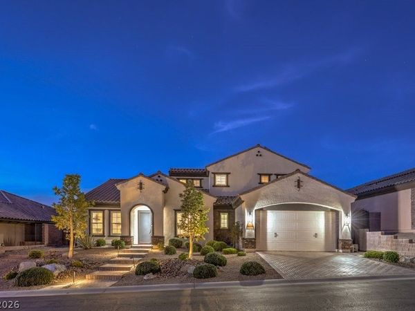 2440 Chateau Napoleon Drive , Henderson, NV 89044