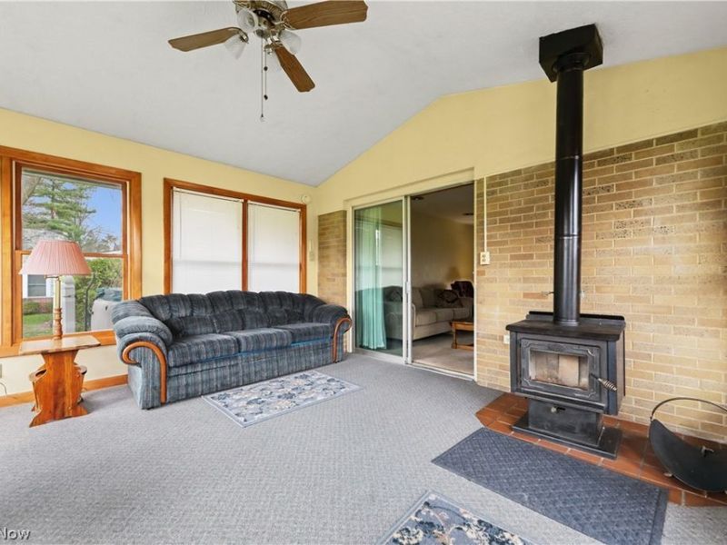 14560 Cenfield Street NE, Alliance, OH 44601 Photo 14