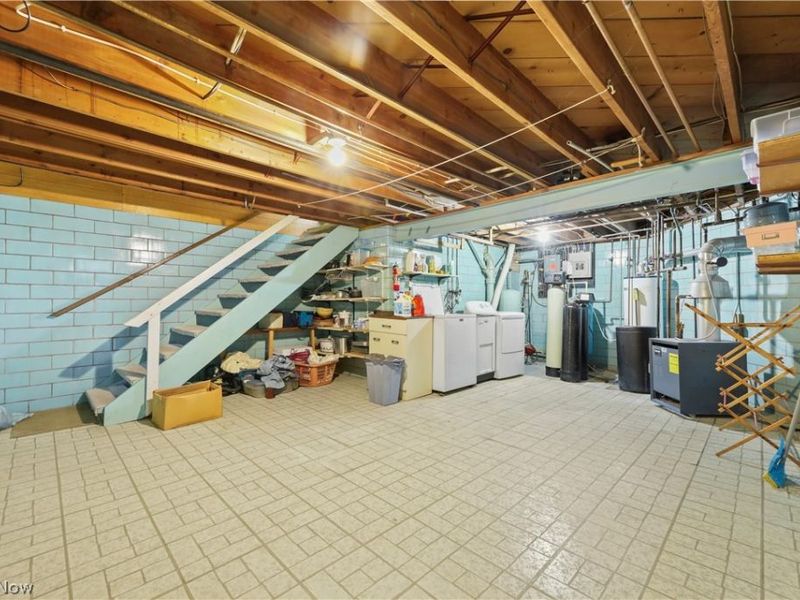 14560 Cenfield Street NE, Alliance, OH 44601 Photo 30