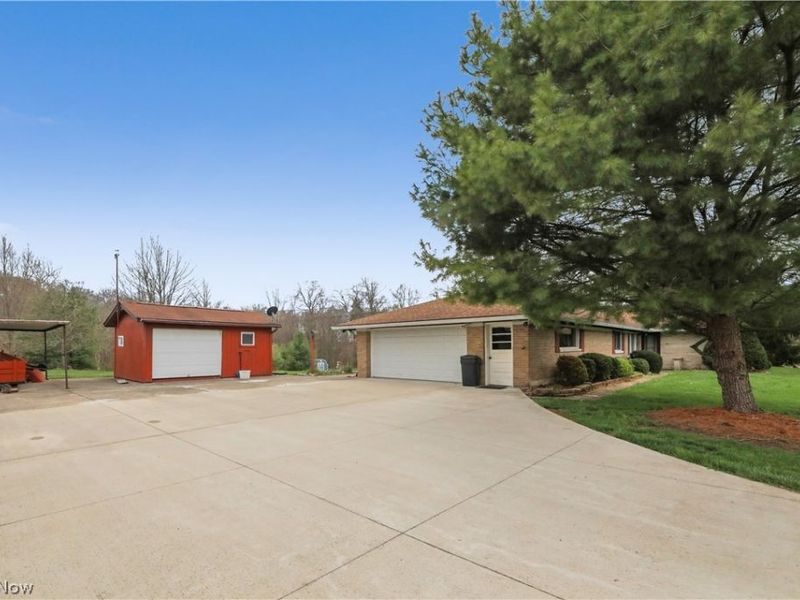 14560 Cenfield Street NE, Alliance, OH 44601 Photo 41