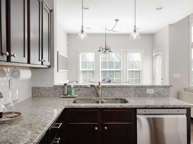 5740 Albany Reserve Drive, Westerville, OH 43081 Photo 17