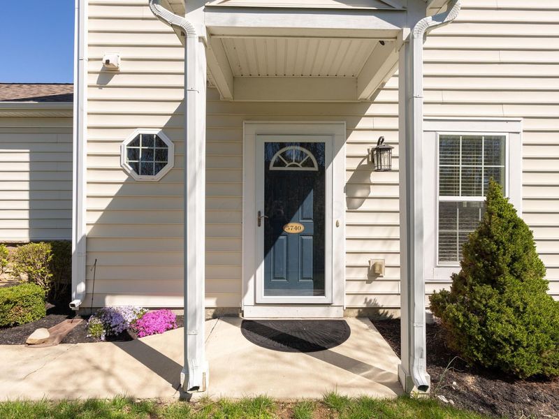 5740 Albany Reserve Drive, Westerville, OH 43081 Photo 3