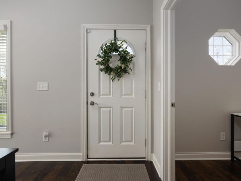 5740 Albany Reserve Drive, Westerville, OH 43081 Photo 4