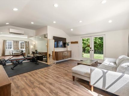 1981 9th Ave, Sacramento, CA 95818 Photo