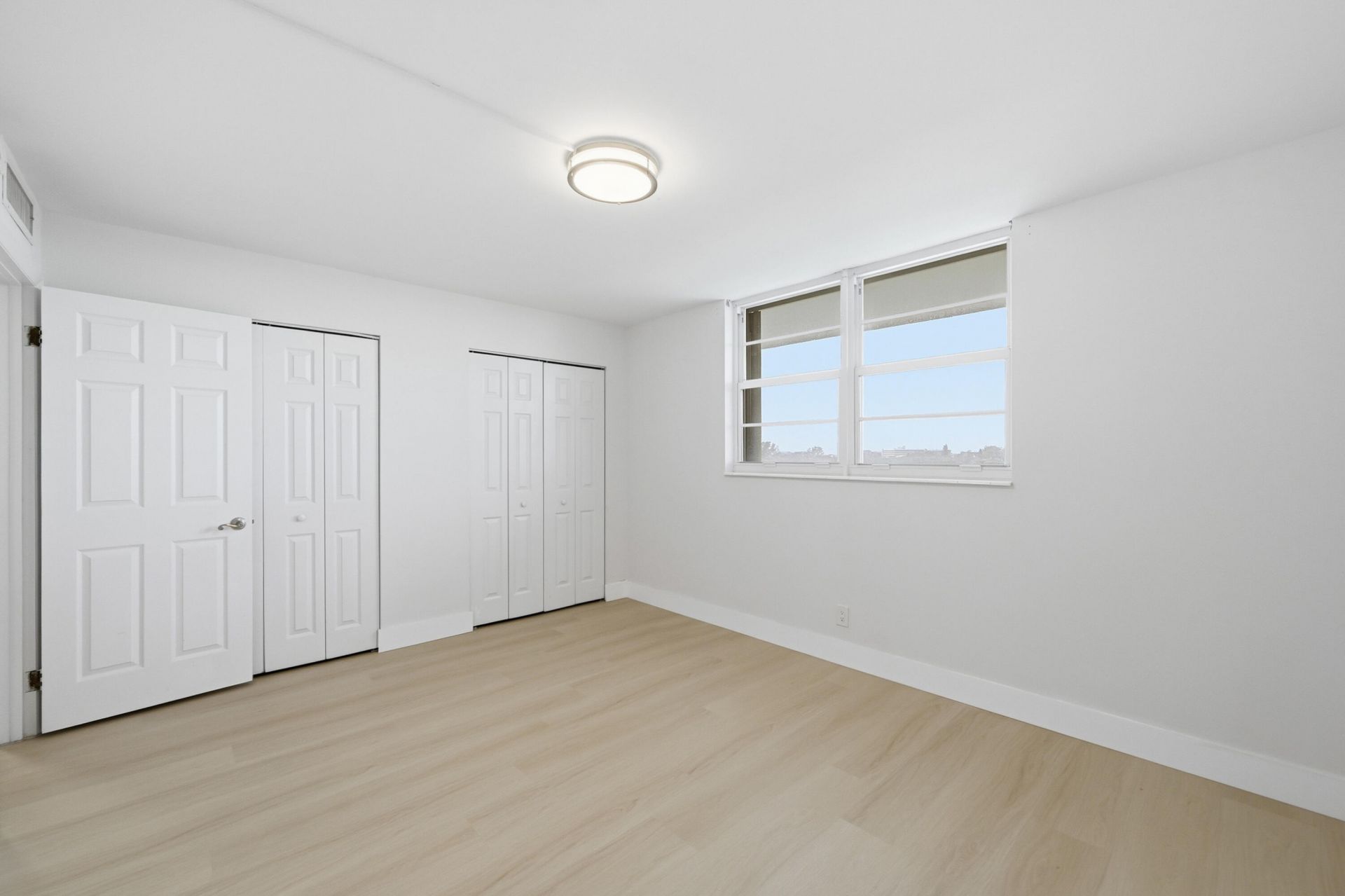 5700 NW 2nd Avenue, Unit 604, Boca Raton, FL 33487 Photo