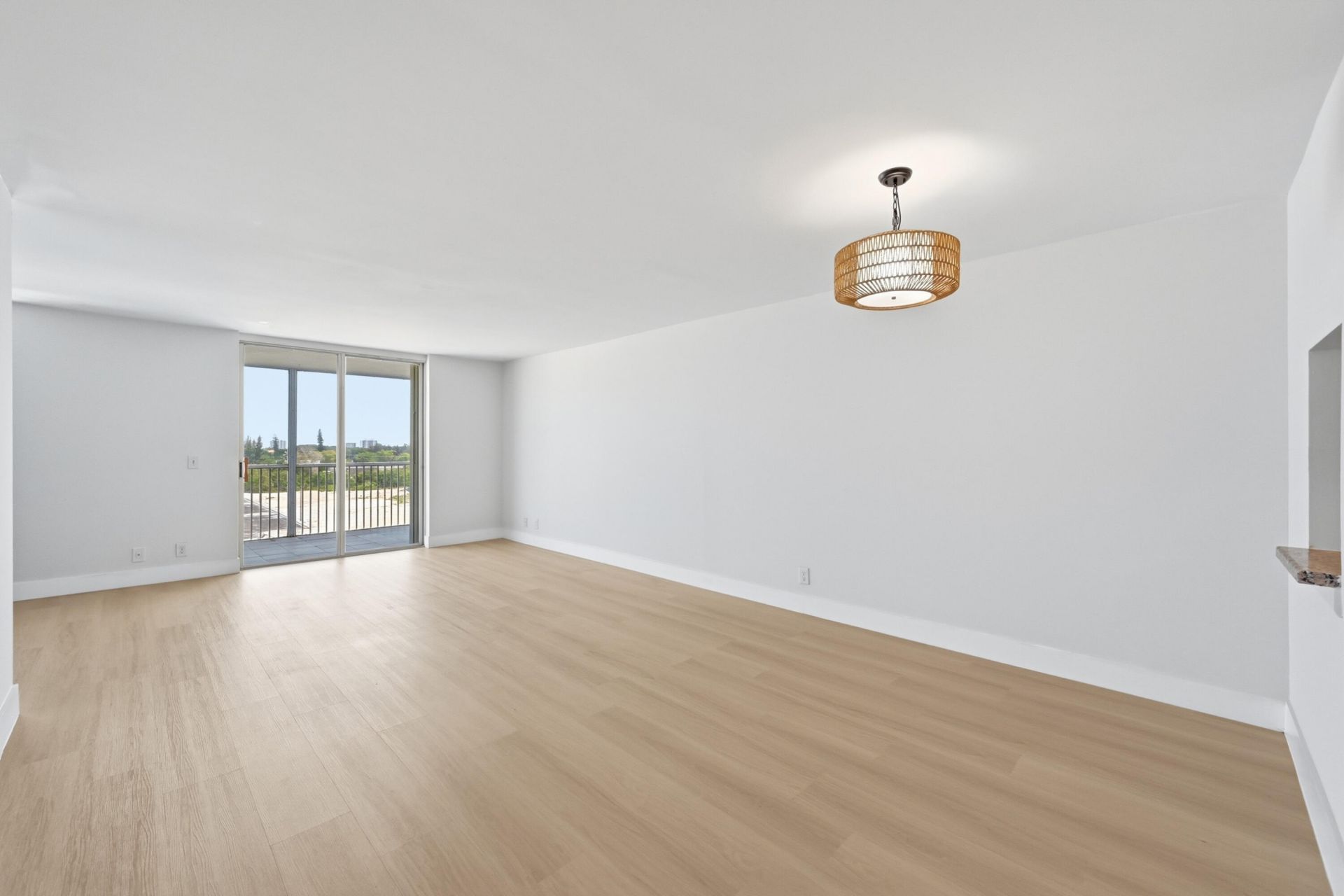 5700 NW 2nd Avenue, Unit 604, Boca Raton, FL 33487 Photo