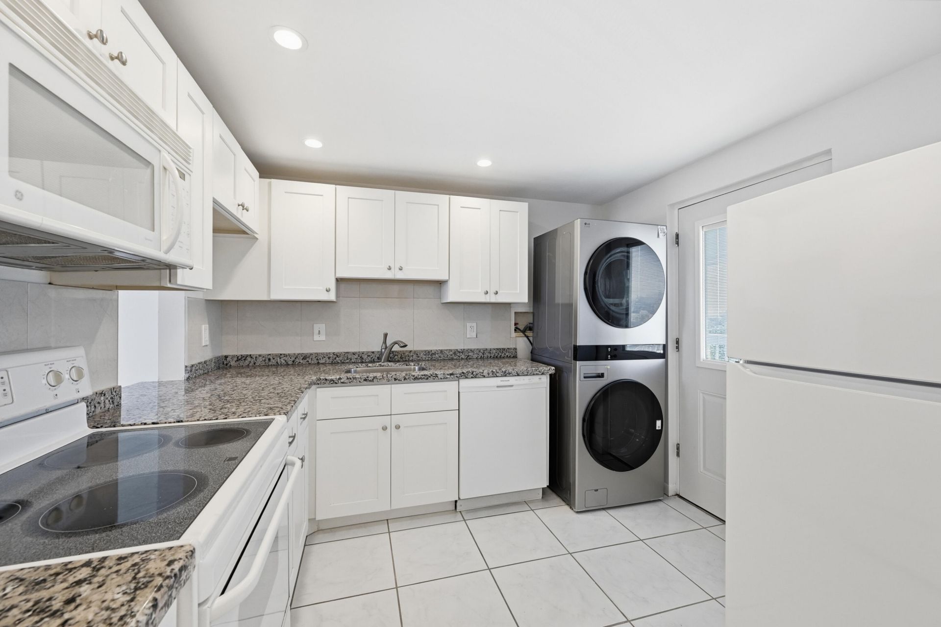 5700 NW 2nd Avenue, Unit 604, Boca Raton, FL 33487 Photo