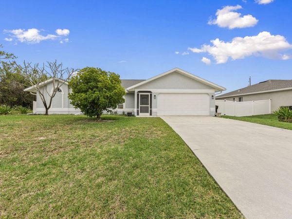 2452 SW Fair Isle Road, Port St. Lucie, FL 34987