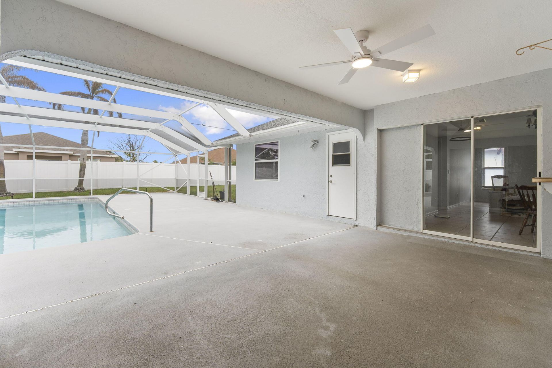 2452 SW Fair Isle Road, Port Saint Lucie, FL 34987 Photo