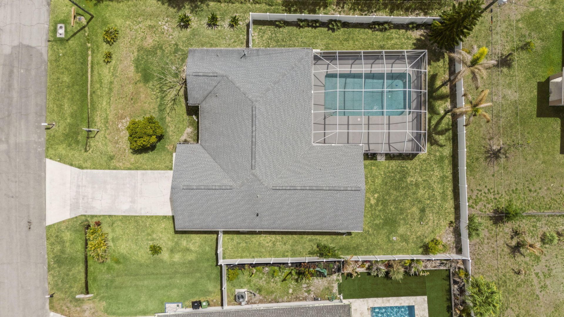 2452 SW Fair Isle Road, Port Saint Lucie, FL 34987 Photo