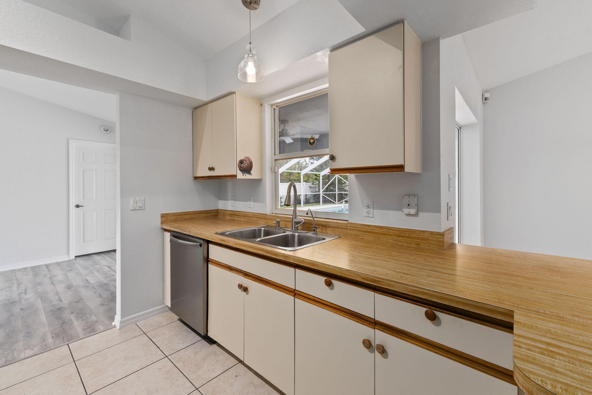 2452 SW Fair Isle Road, Port Saint Lucie, FL 34987 Photo