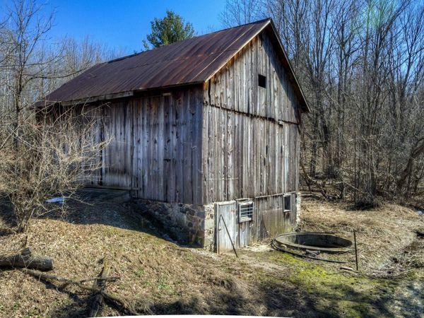 Smedley Road E, Traverse City, MI 49684