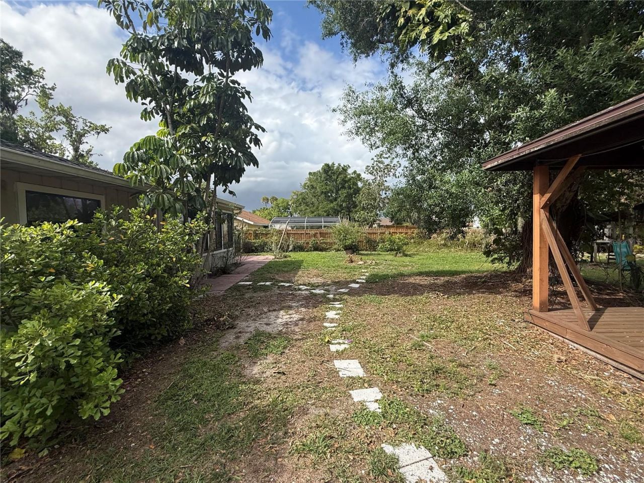 5012 Woodlawn Circle W, Palmetto, FL 34221 Photo