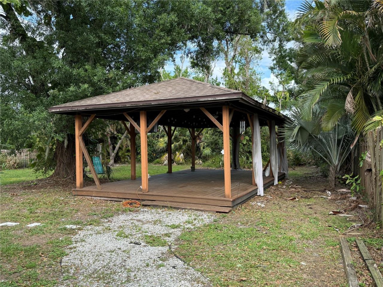 5012 Woodlawn Circle W, Palmetto, FL 34221 Photo