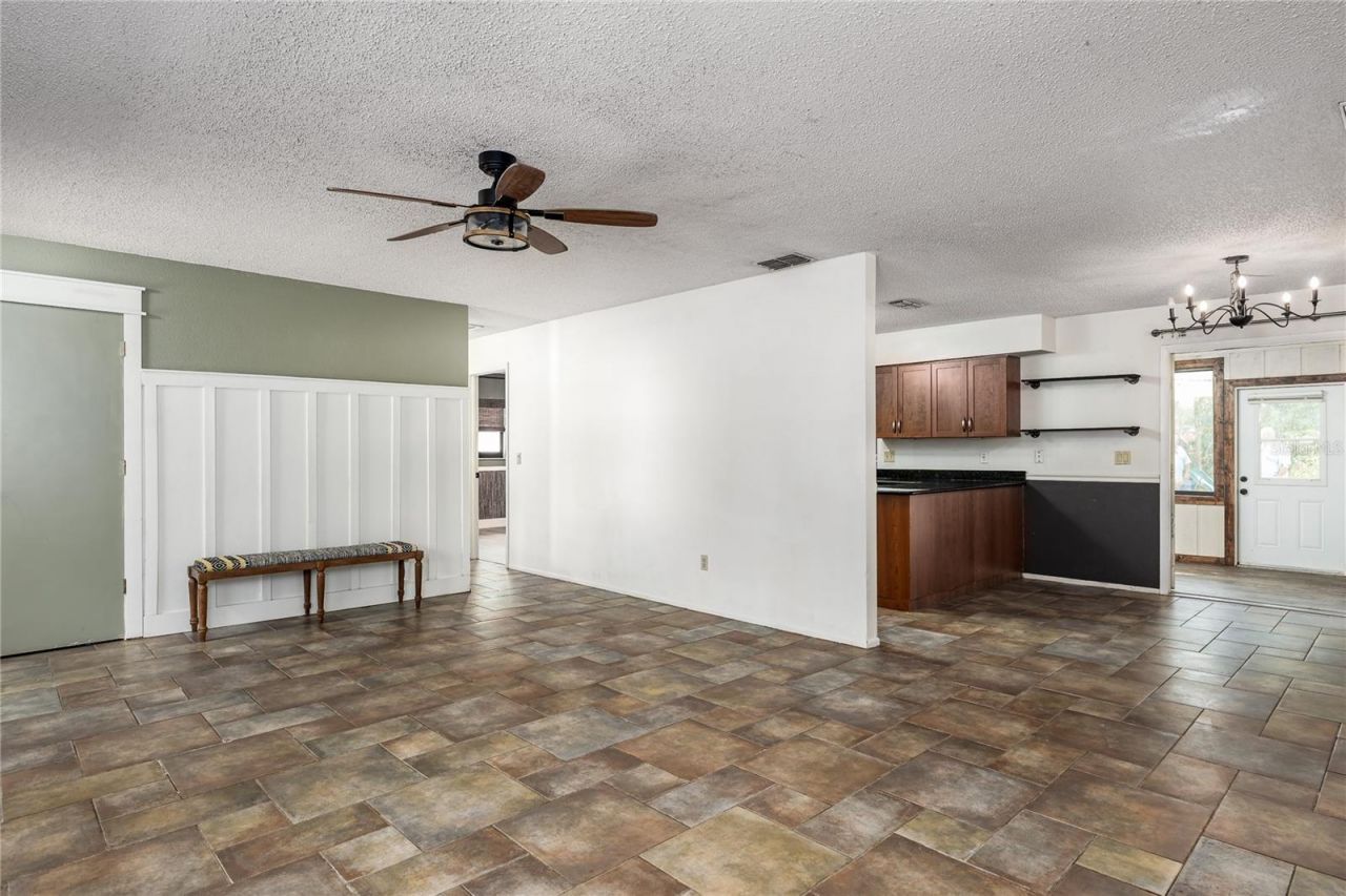 5012 Woodlawn Circle W, Palmetto, FL 34221 Photo