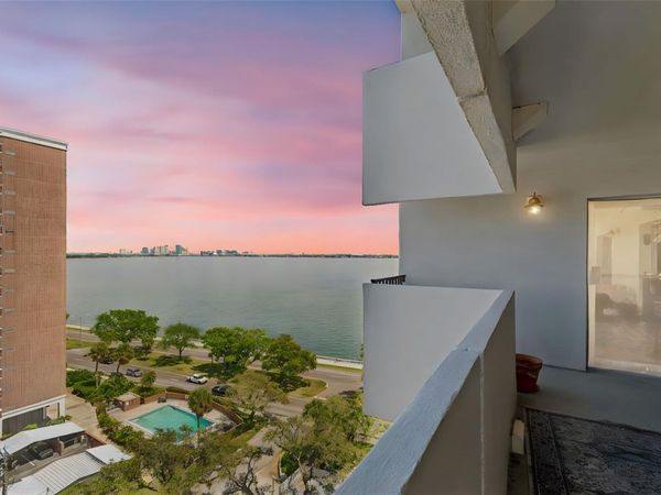 4141 BAYSHORE BOULEVARD, Unit 1106, TAMPA, FL 33611