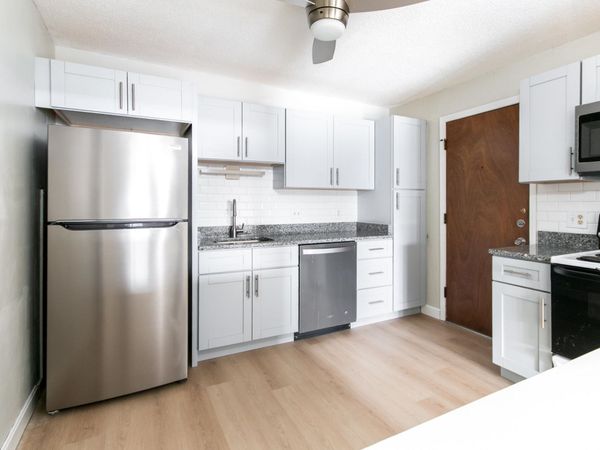 8 Strawberry Bank Road, Unit 11, Nashua, NH 03062