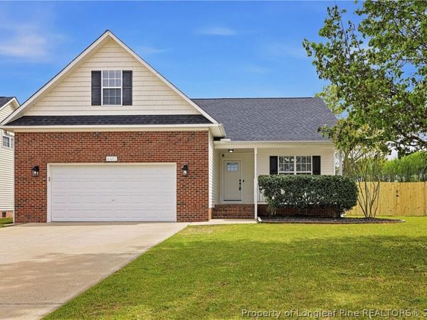 4461 Home Stakes Drive, Parkton, NC 28371