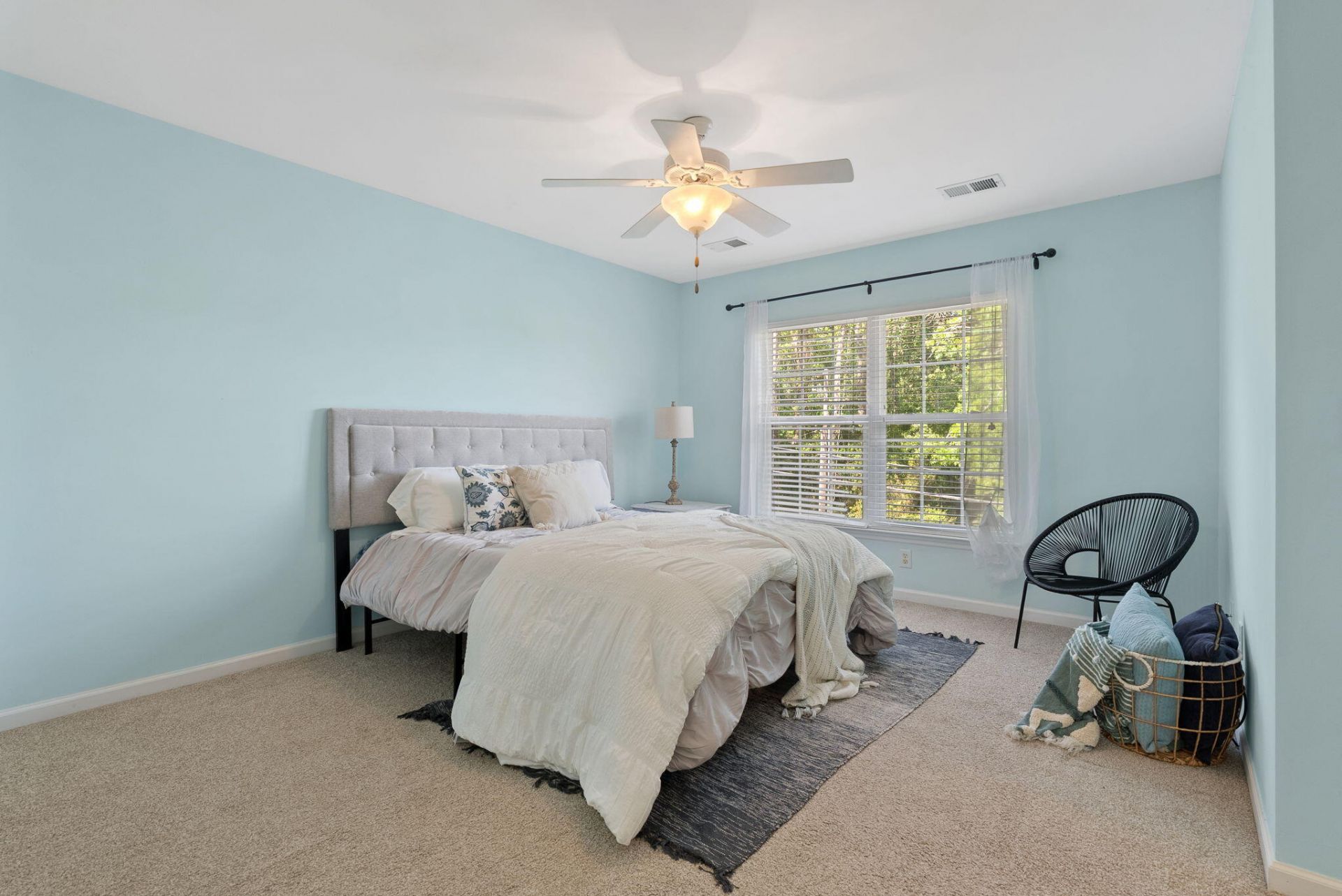 504 Parkdale Drive Photo 19