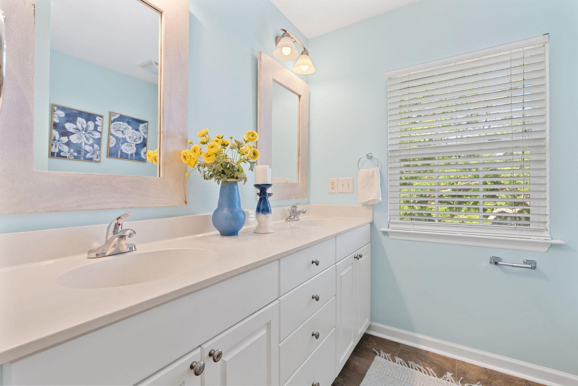 504 Parkdale Drive Photo 21