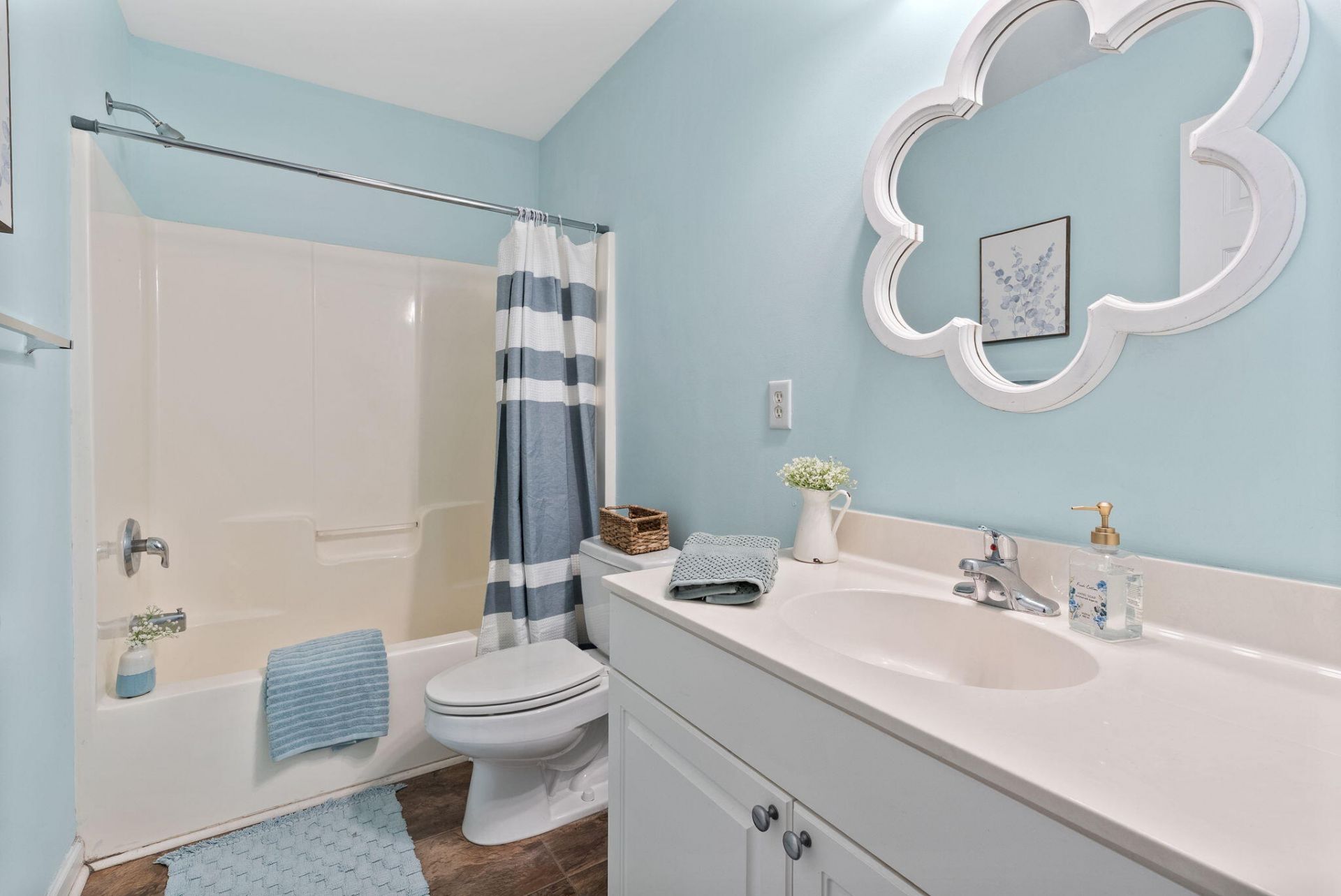 504 Parkdale Drive Photo 24