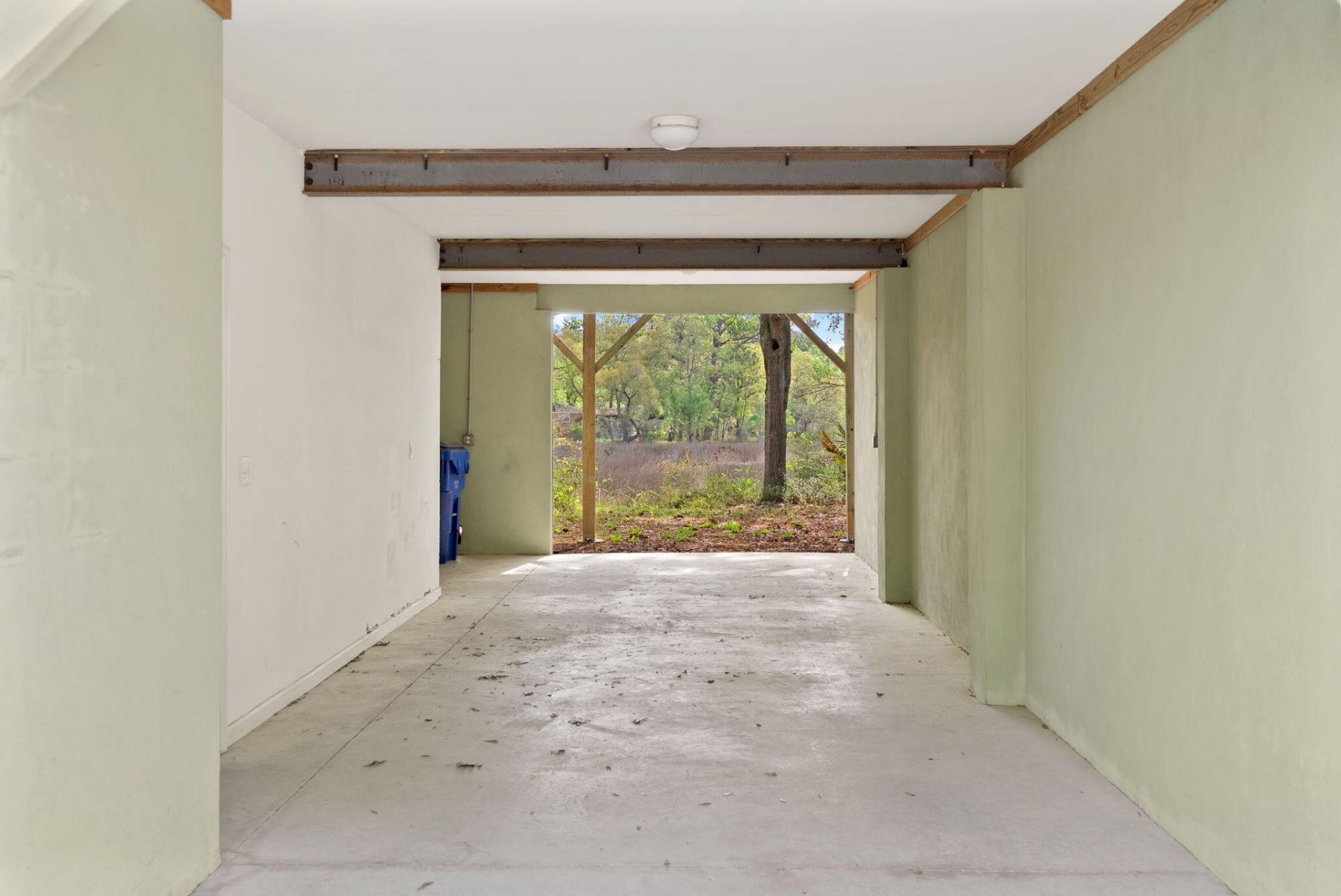 504 Parkdale Drive Photo 32