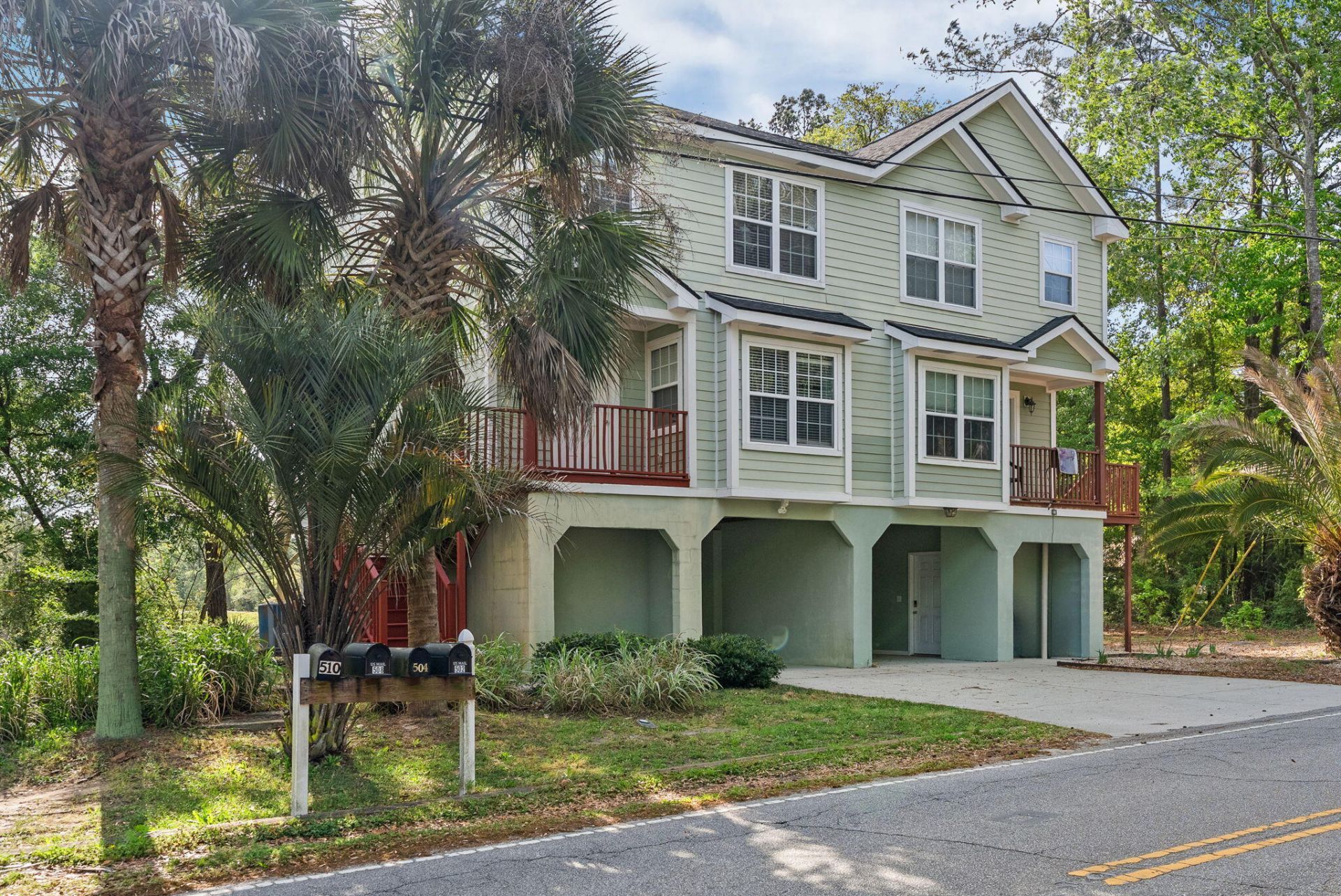 504 Parkdale Drive Photo 6