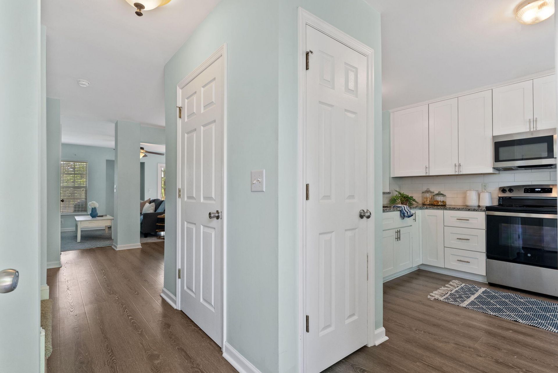 504 Parkdale Drive Photo 9