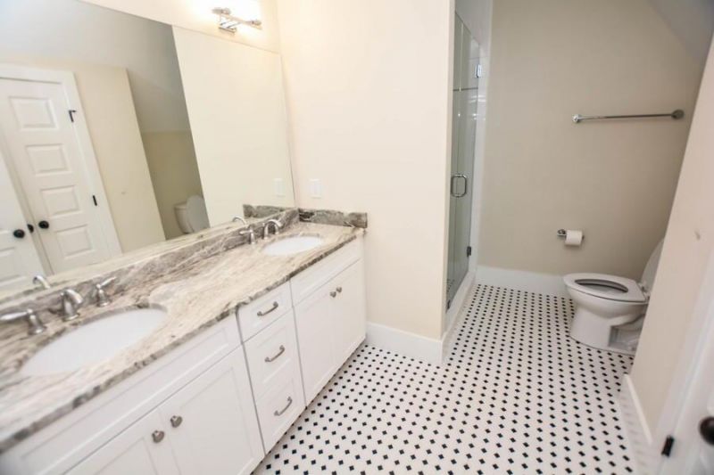 707 Meeting Street Photo 14