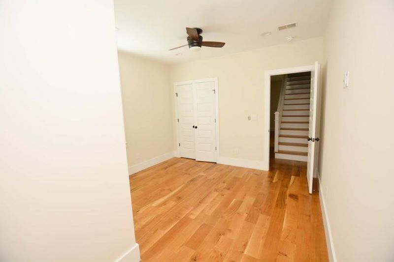 707 Meeting Street Photo 15