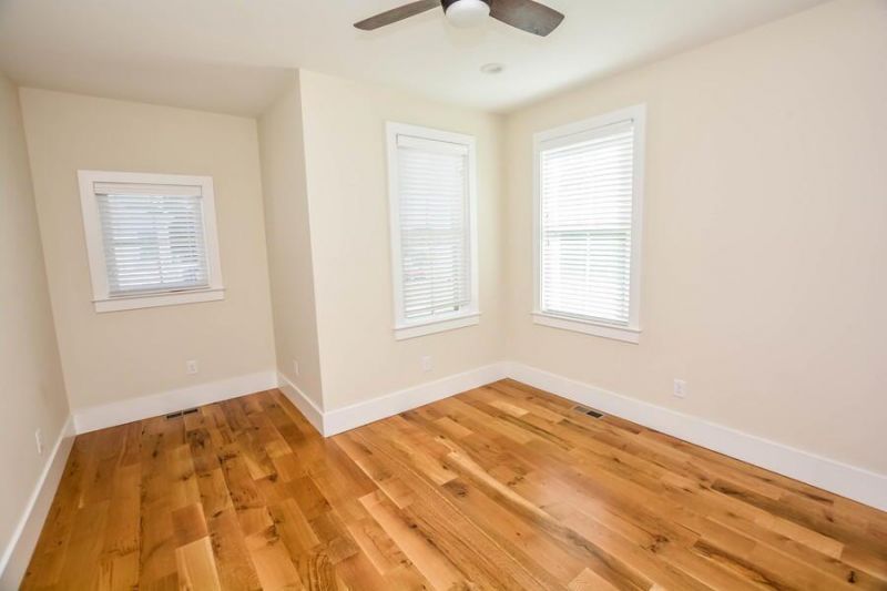 707 Meeting Street Photo 16