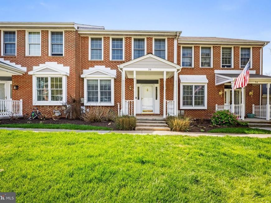 36 Iron Mill Garth, Cockeysville, MD 21030 Main Photo