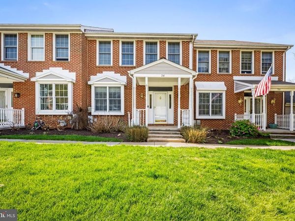 36 IRON MILL GARTH, COCKEYSVILLE, MD 21030