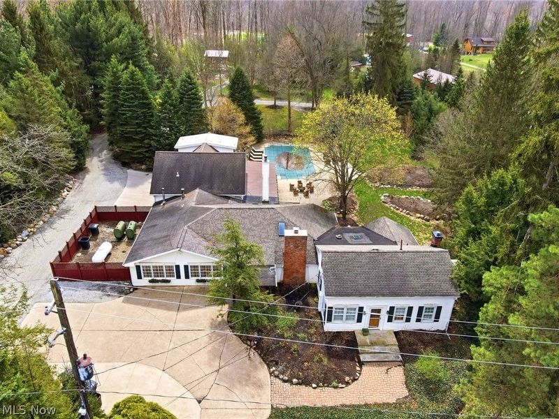 11679 Bell Road, Newbury, OH 44065 Photo 3