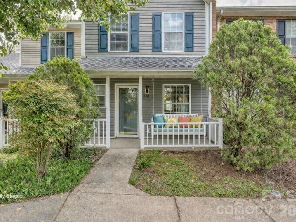 8211 Golf Ridge Drive, Charlotte, NC 28277