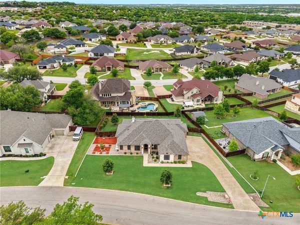 2031 Heritage Loop, Nolanville, TX 76559
