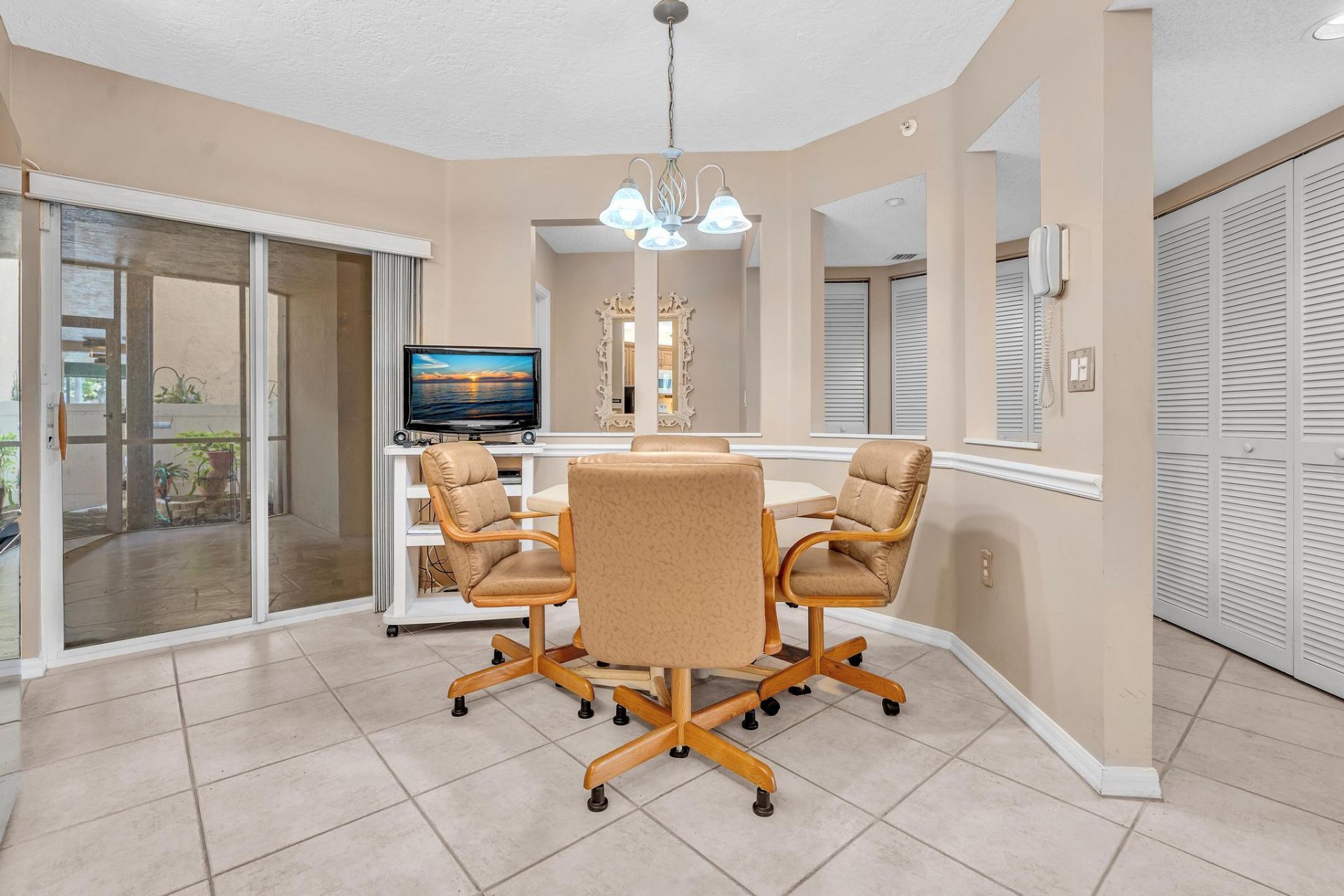 9539 Weldon Circle, Unit F107, Tamarac, FL 33321 Photo