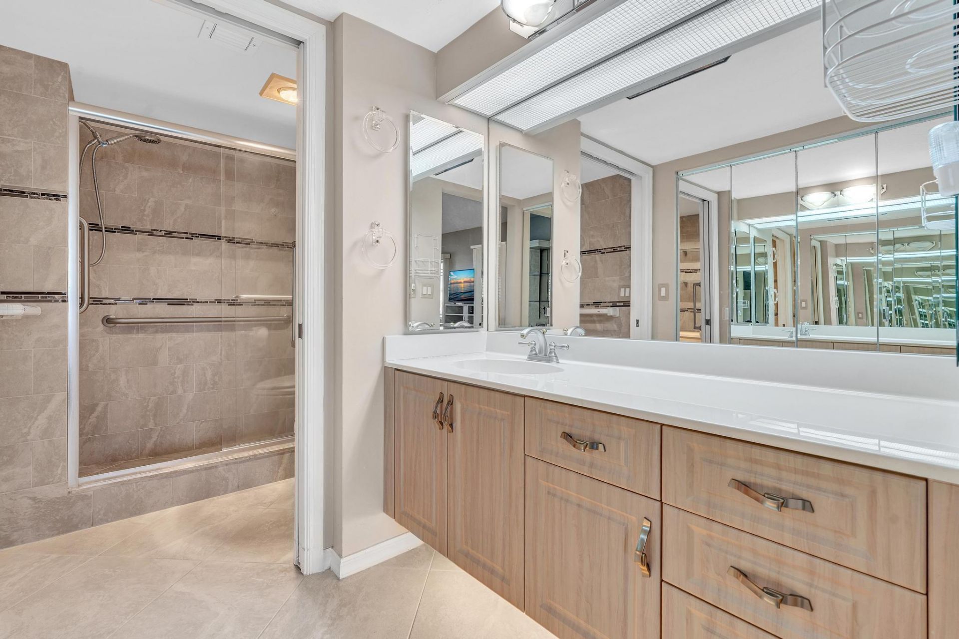 9539 Weldon Circle, Unit F107, Tamarac, FL 33321 Photo