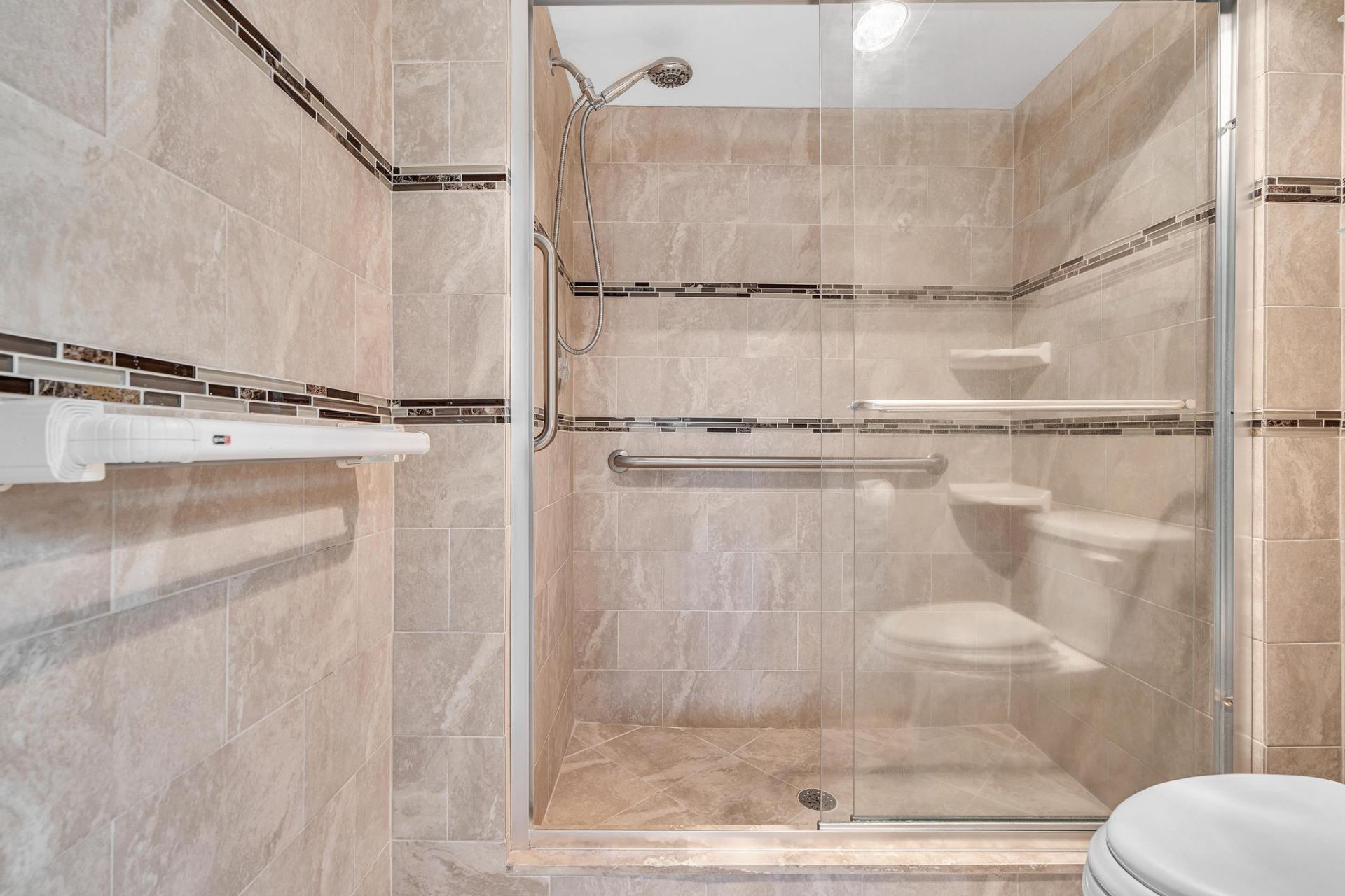 9539 Weldon Circle, Unit F107, Tamarac, FL 33321 Photo